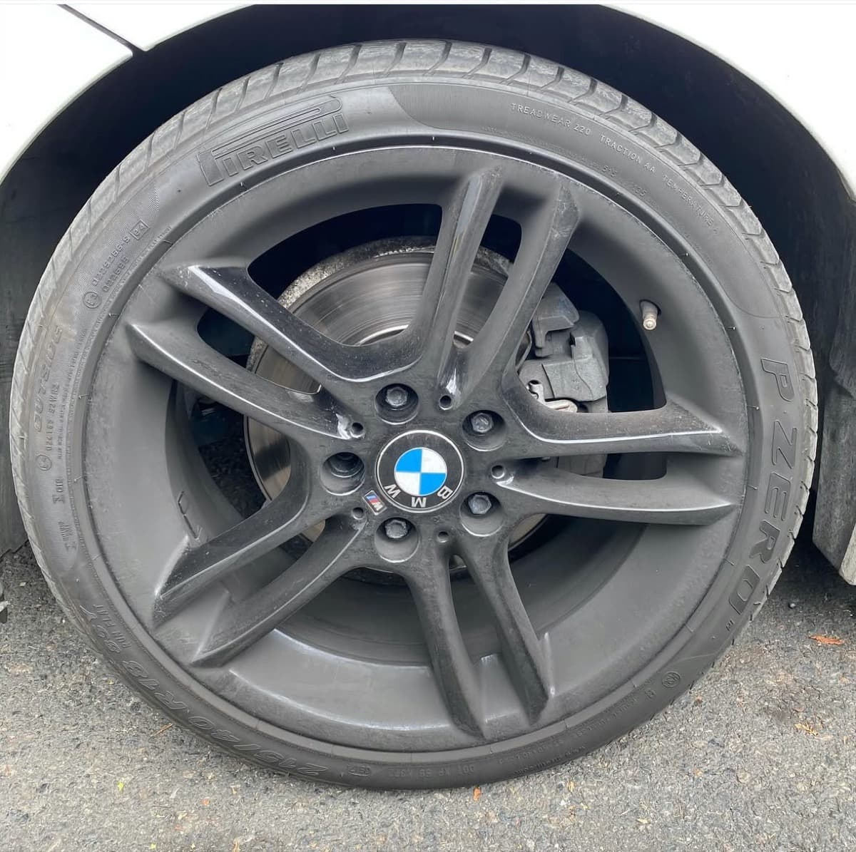 Jantes alliage nettoyées à France — Avant