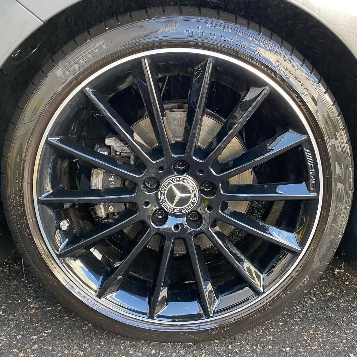 Décontamination jantes Mercedes AMG à Tourcoing à Lille — Après