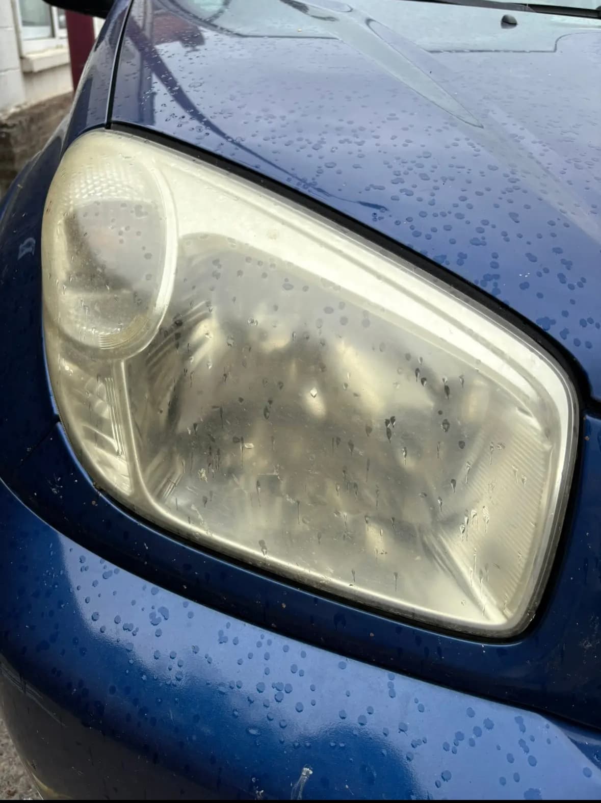 Rénovation phare opacifié à Betton à Rennes — Avant