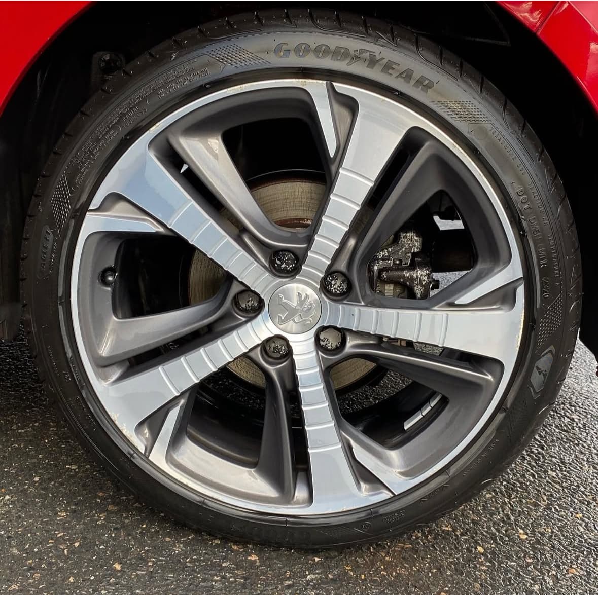 Décontamination jantes Peugeot à Oberhausbergen à Strasbourg — Après