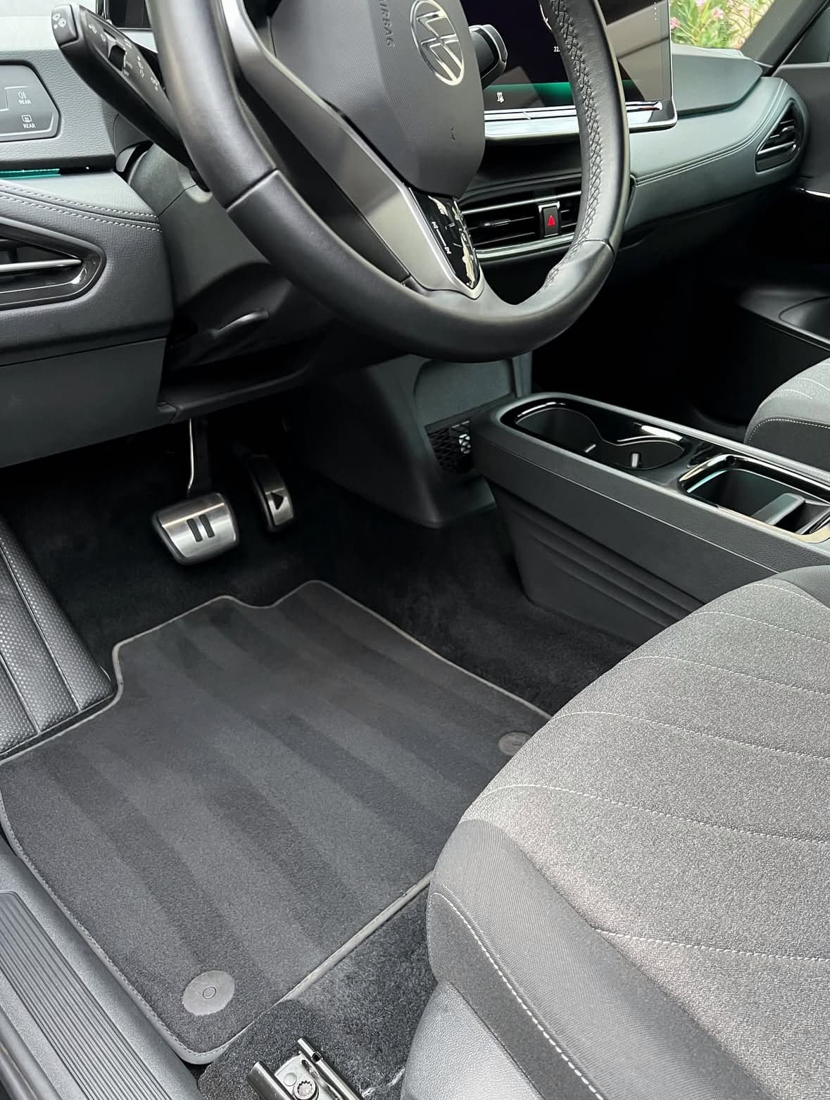 Nettoyage intérieur complet VW Tiguan à Schiltigheim à Strasbourg — Après